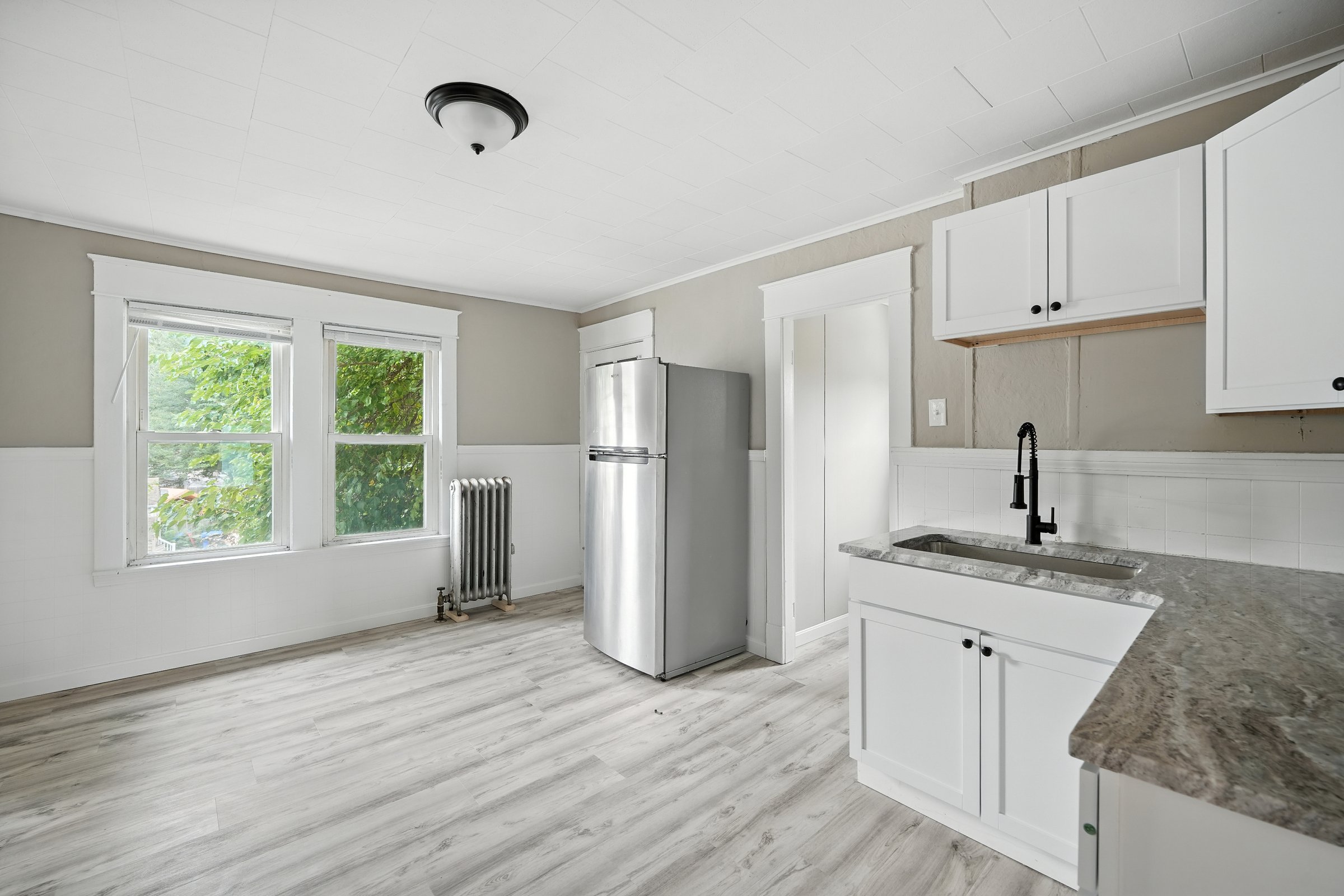 74 David St - Interior View