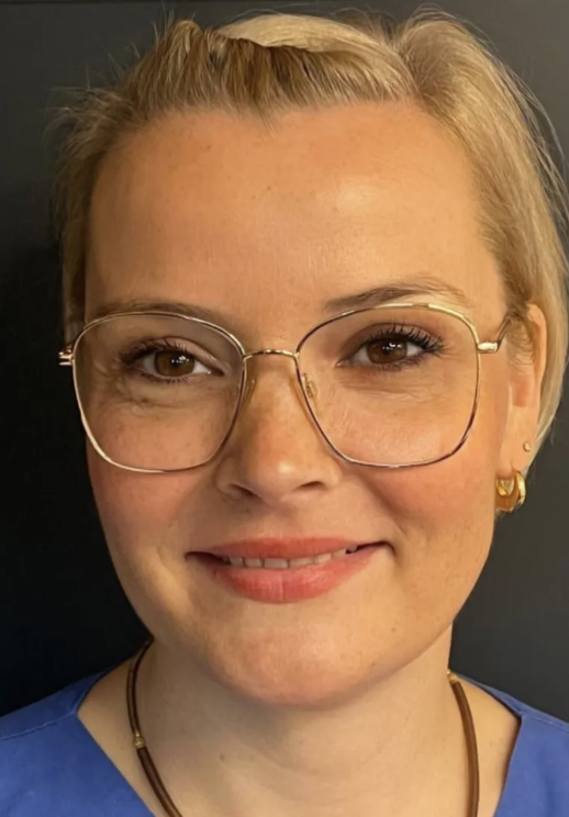 Peggy - Krankenschwester / Pflegefachfrau