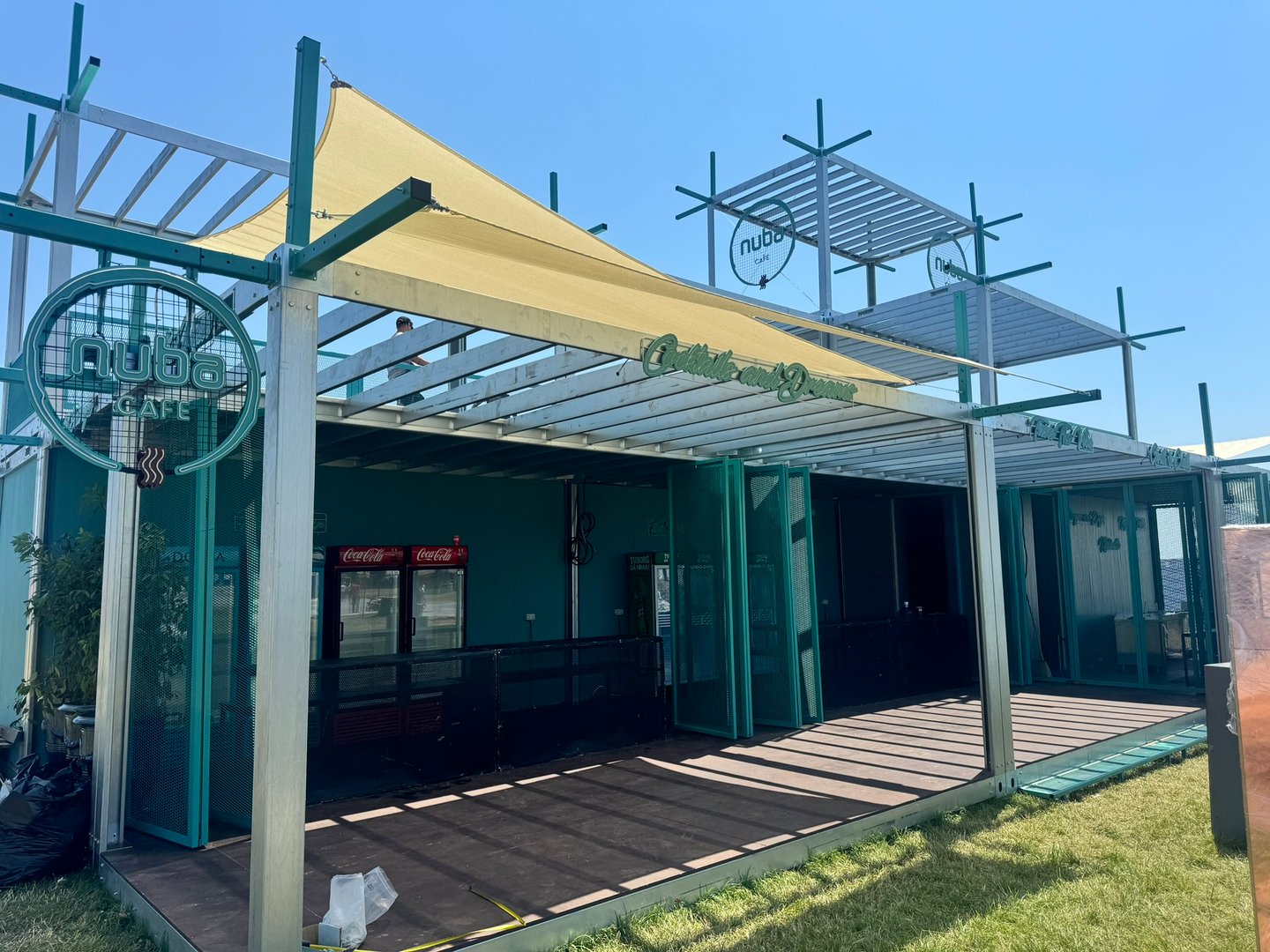 Spațiu Nuba Cafe Beach Please