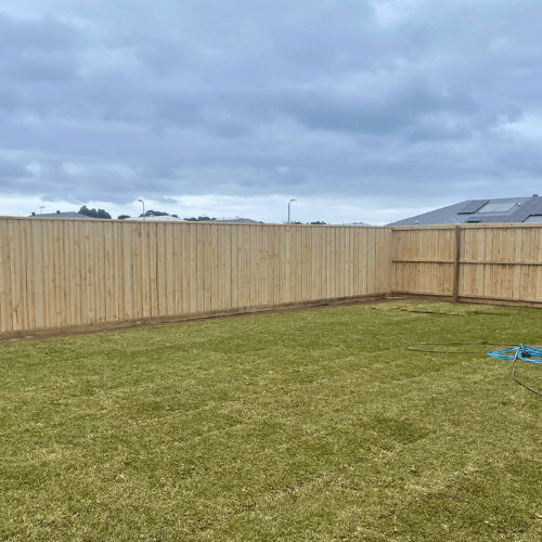 Terraced retaining wall with steps