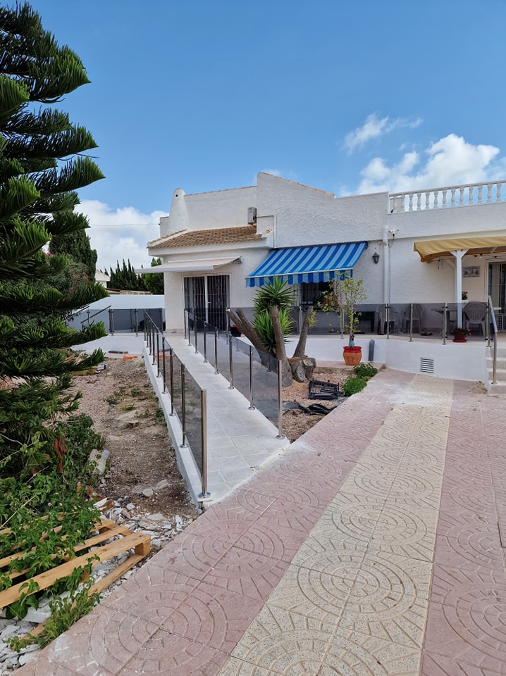 Glass panelling installation