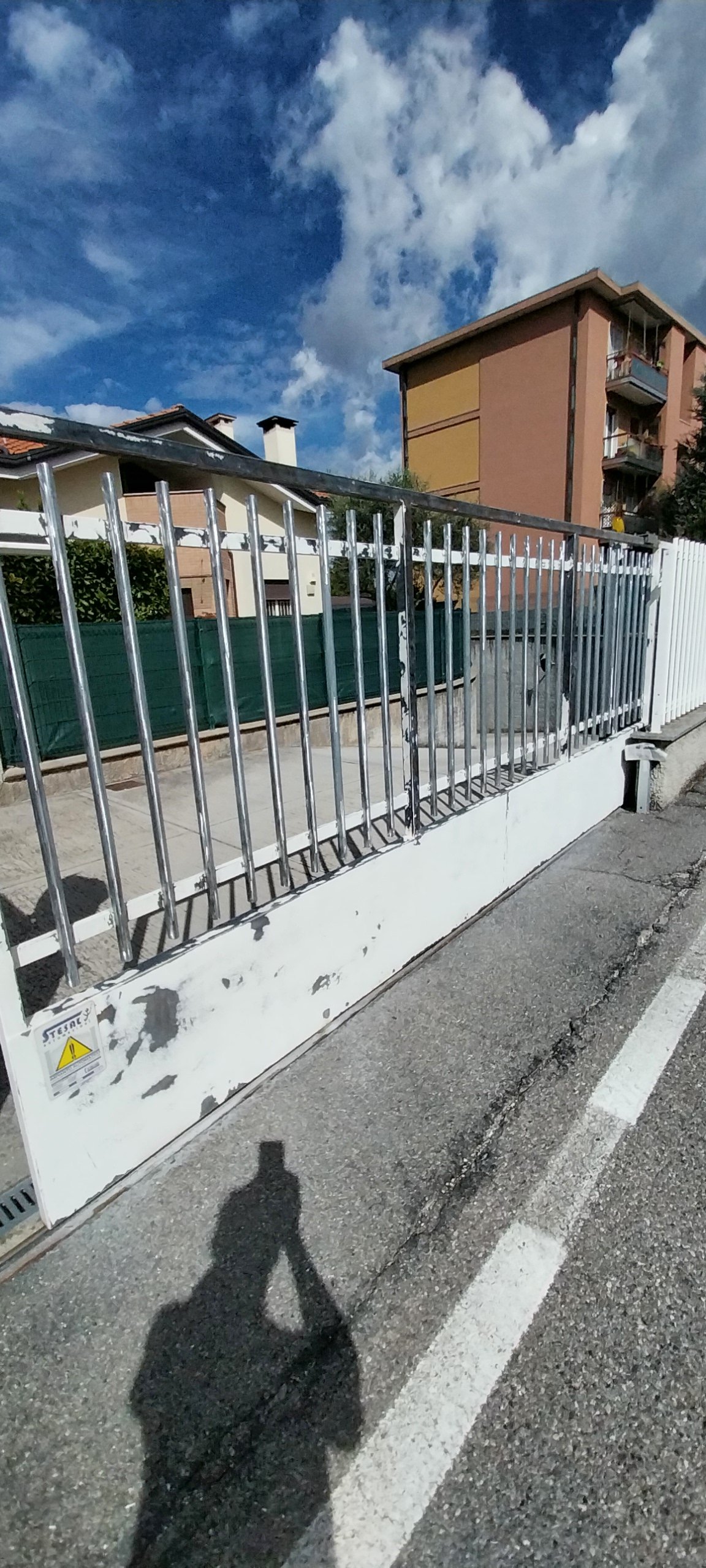 Verniciatura cancello privato