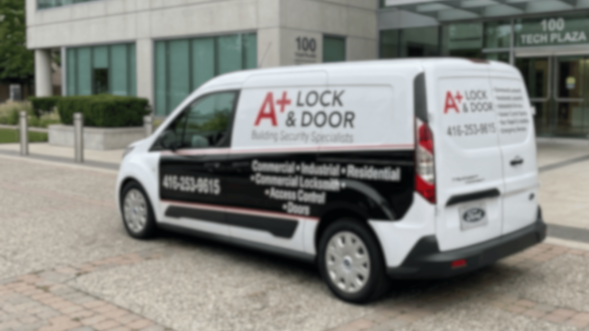 Professional locksmith service