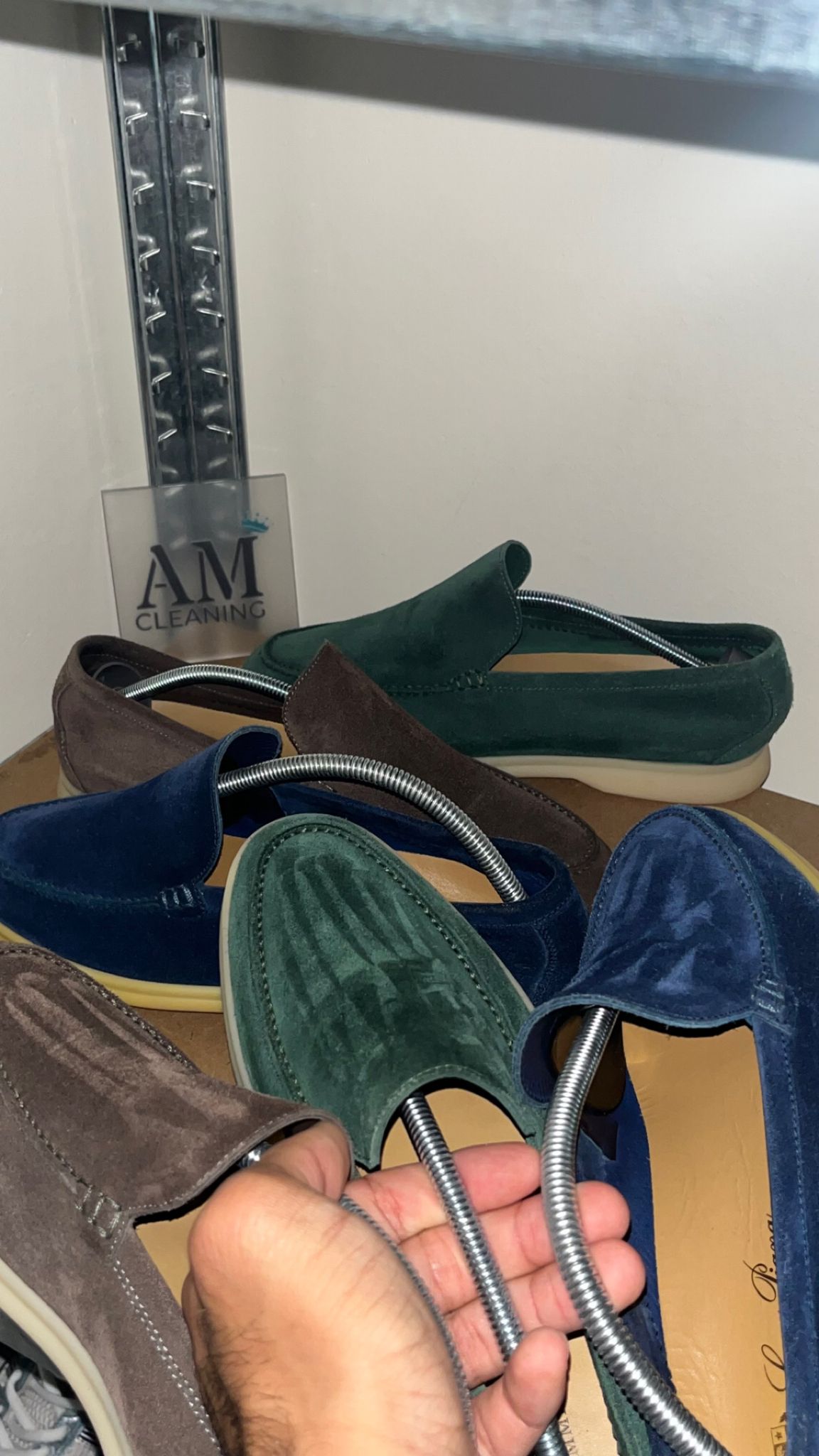 Suède schoenreiniging specialistische behandeling