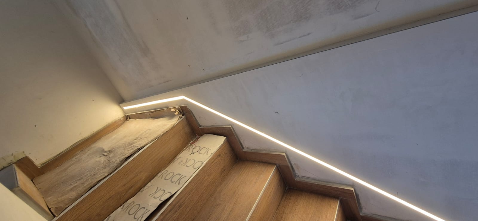 Installazione quadro elettrico industriale e cablaggi