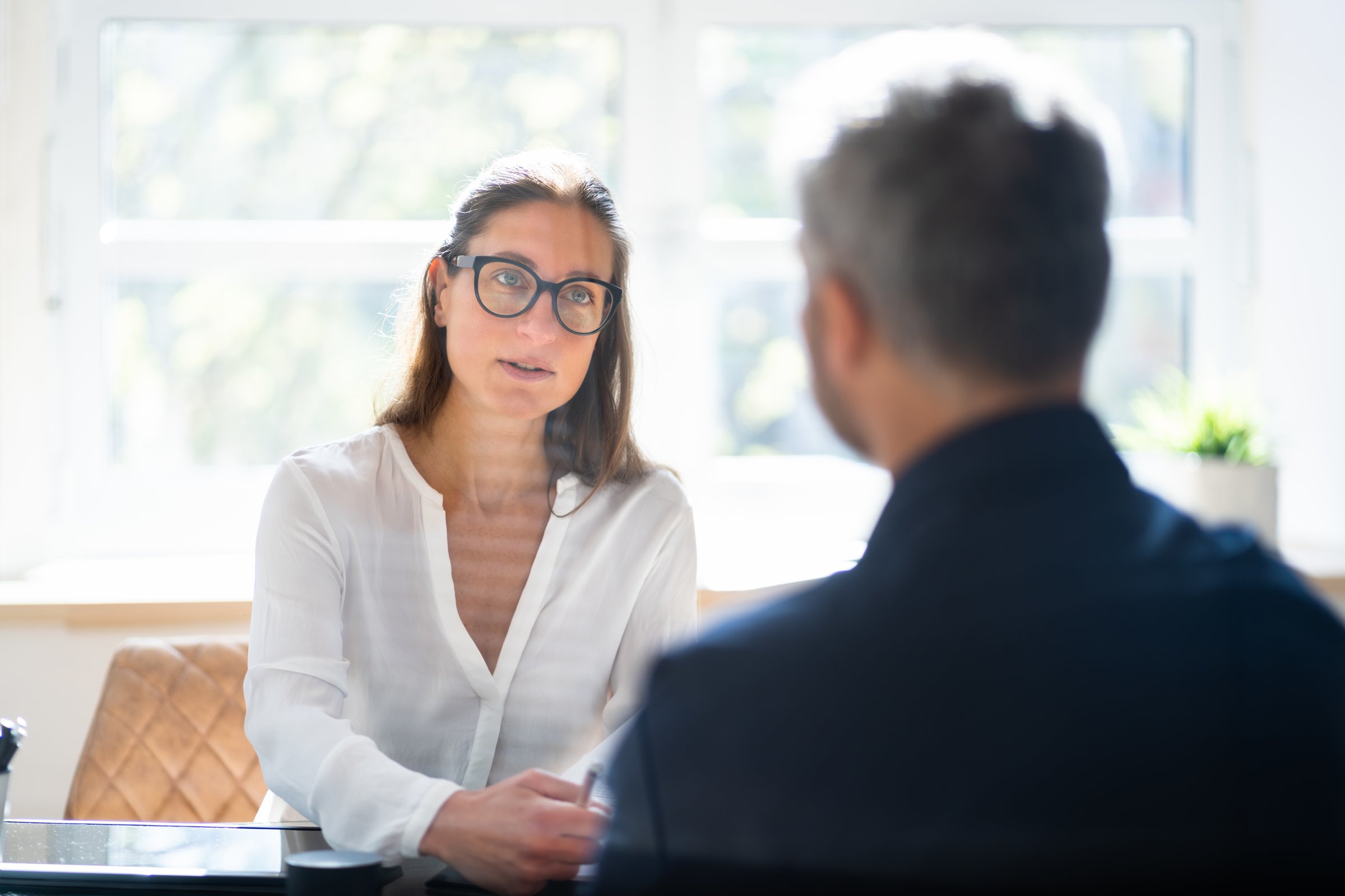 Employee Contract Or Financial Advisor Loan In Business Office
