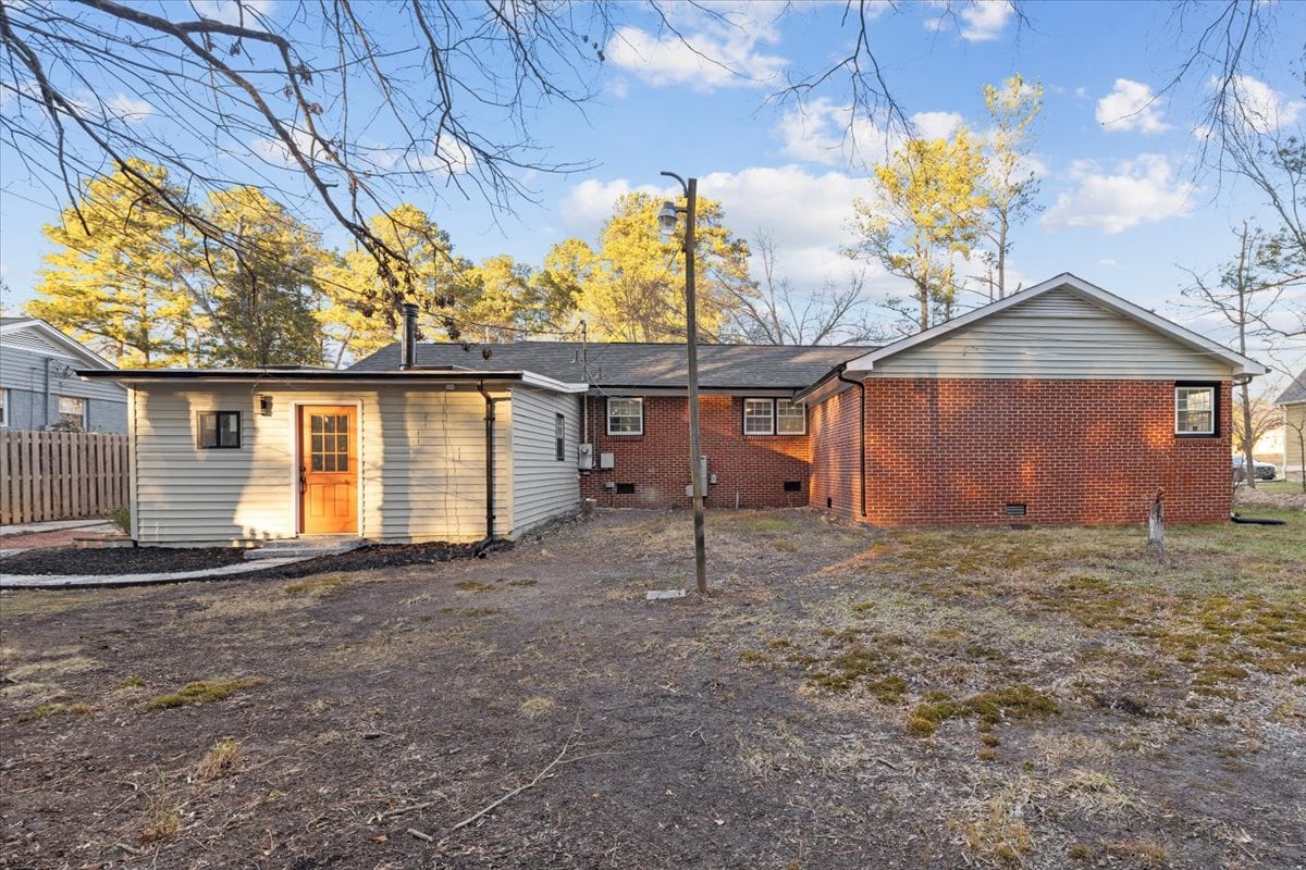 4627 Stafford Dr Durham NC - Exterior view