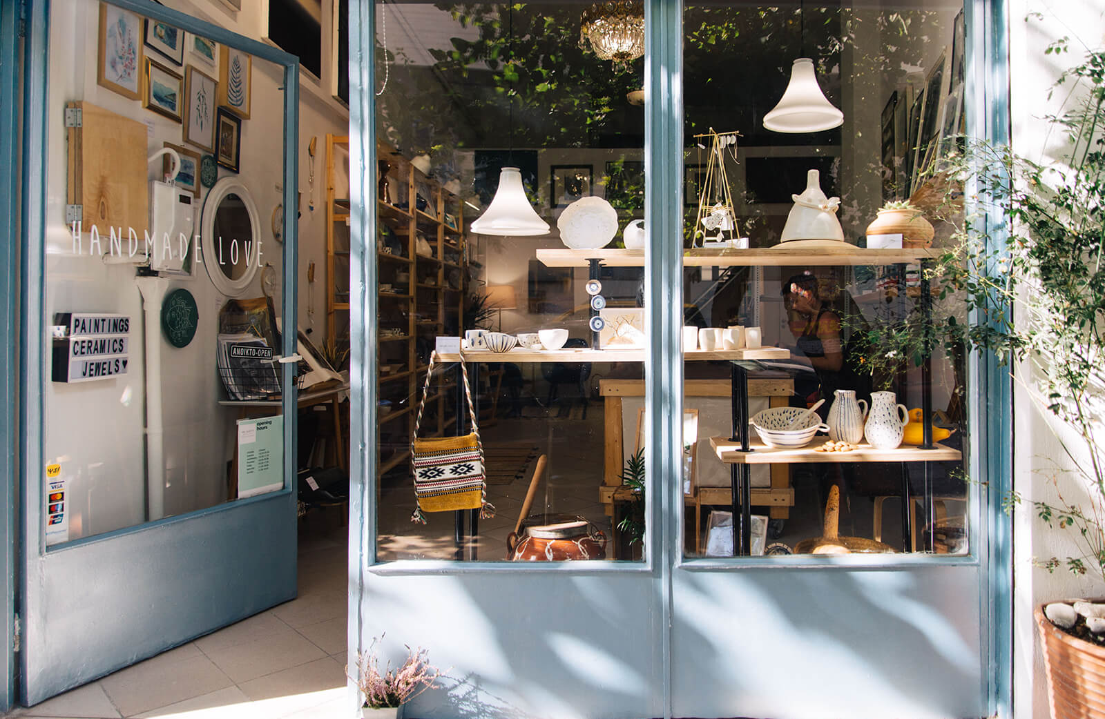 Design shops in Val Goutsi