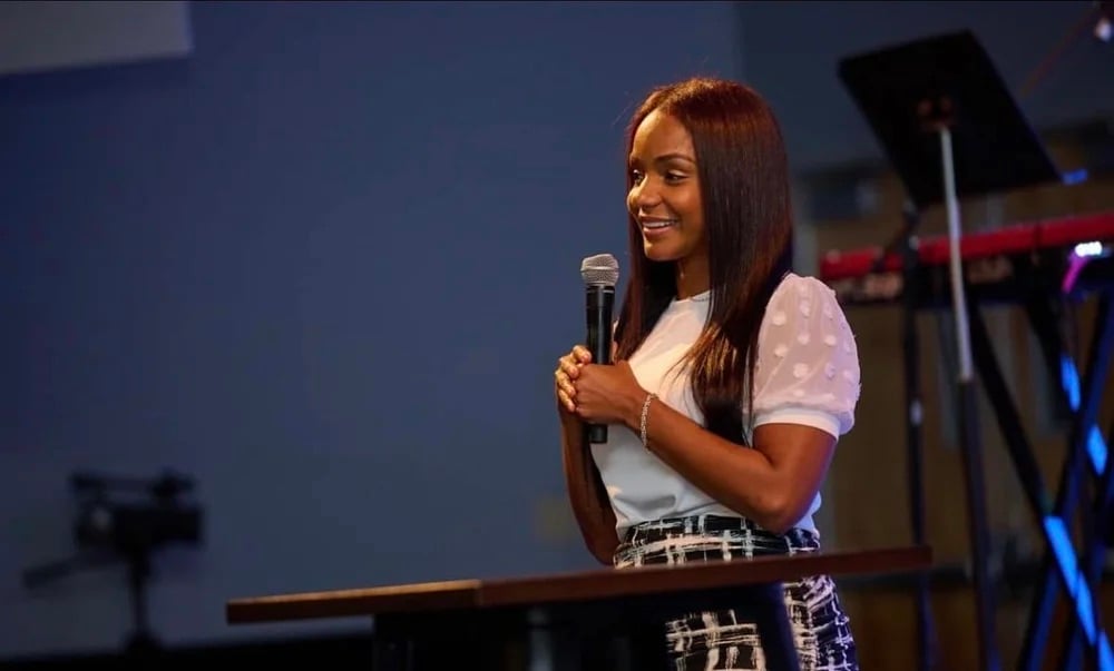 Shannon Walsh, MA, RMHI - Registered Mental Health Counseling Intern