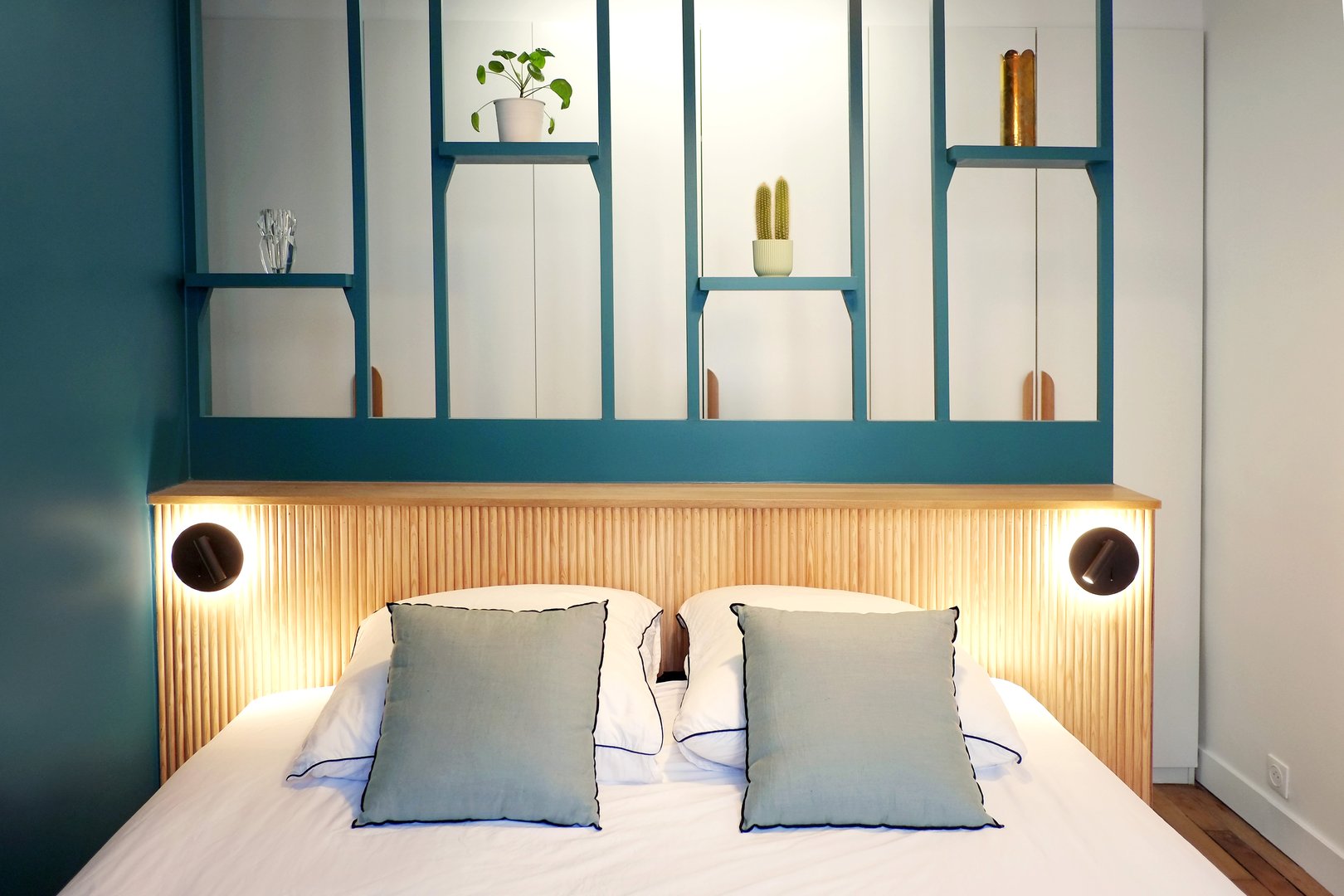 Rénovation appartement Clignancourt - Tête de lit personnalisée