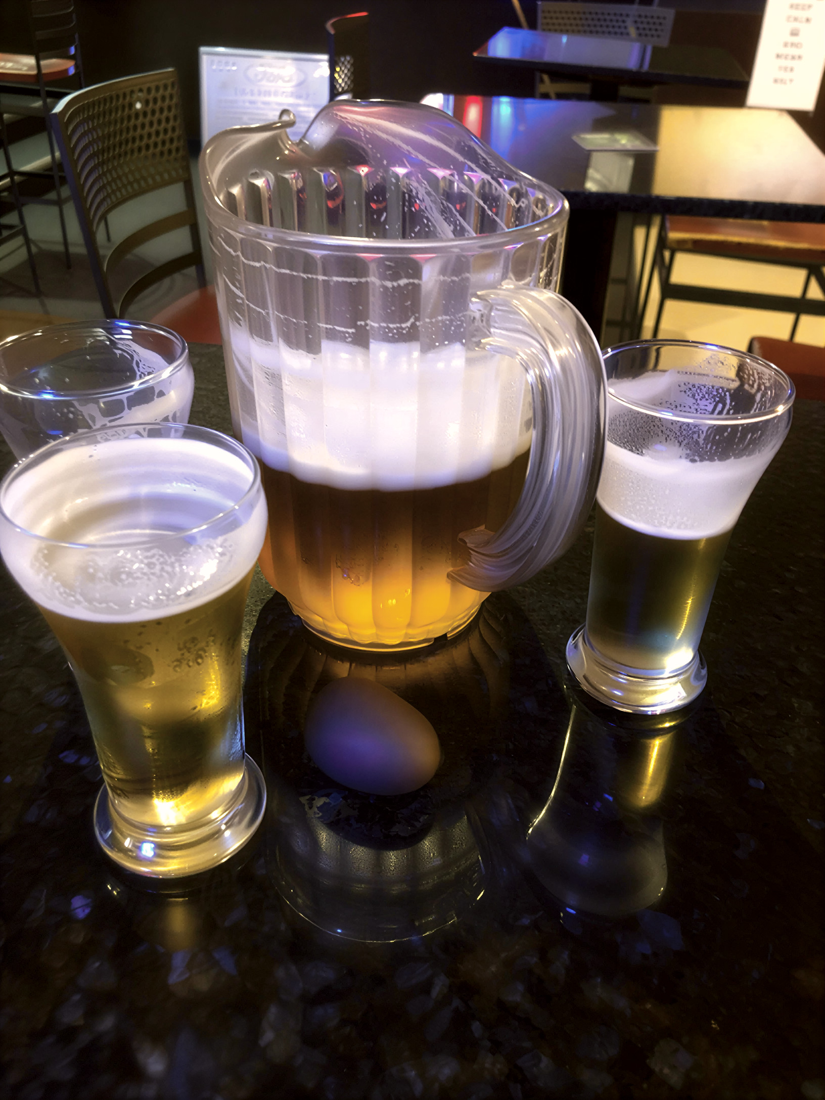 Brown's Lounge Bar Experience