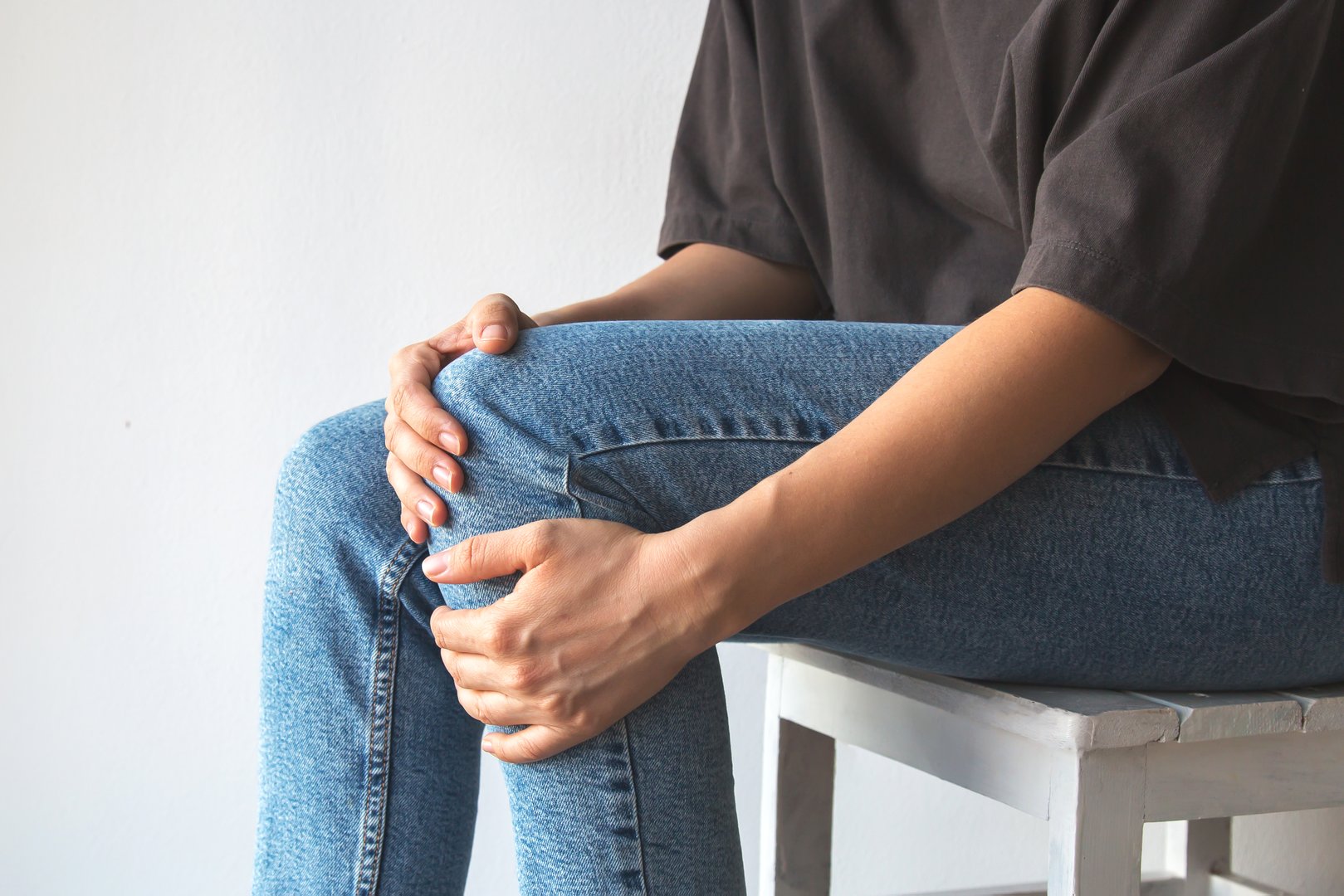 Dolor de rodillas y piernas por presión del asiento