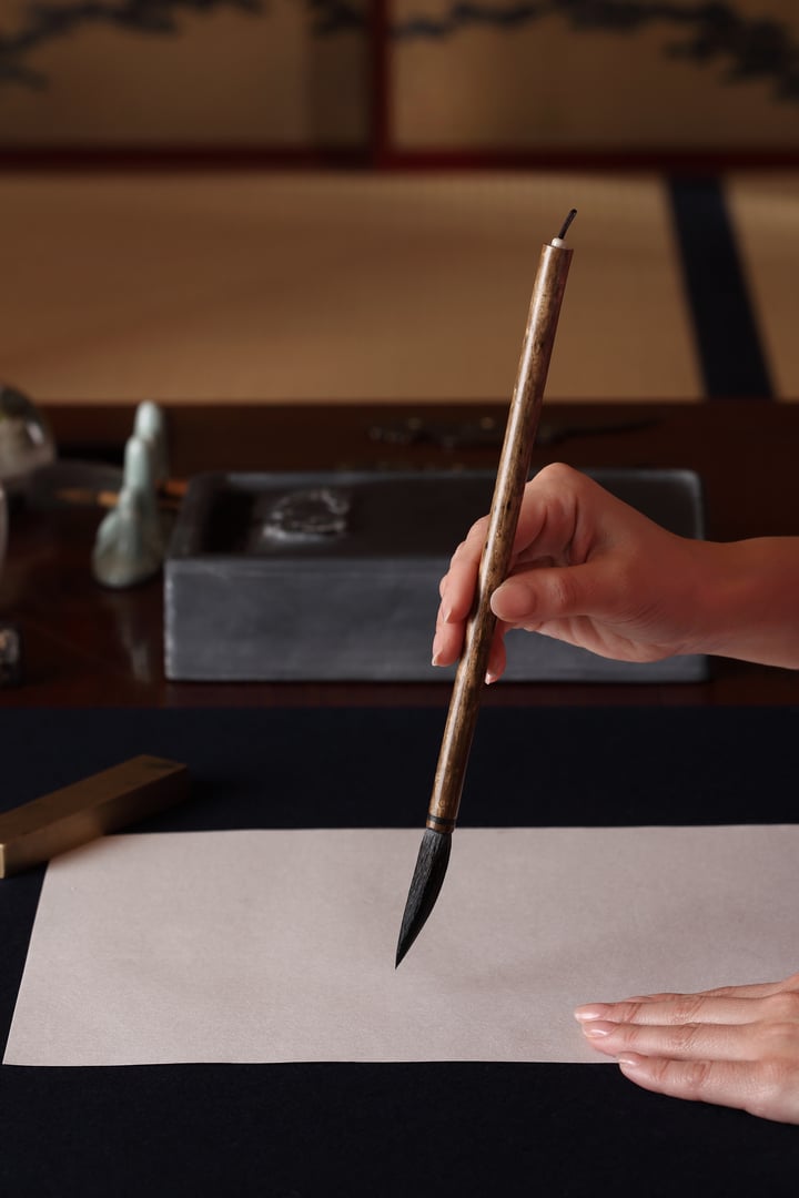 Japan
calligraphy
traditional
Japanese style room
brush
ink