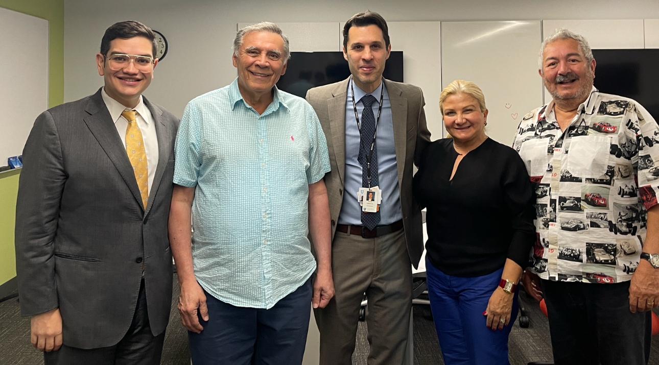 Francisco Borja - Abogado y Médico Cirujano