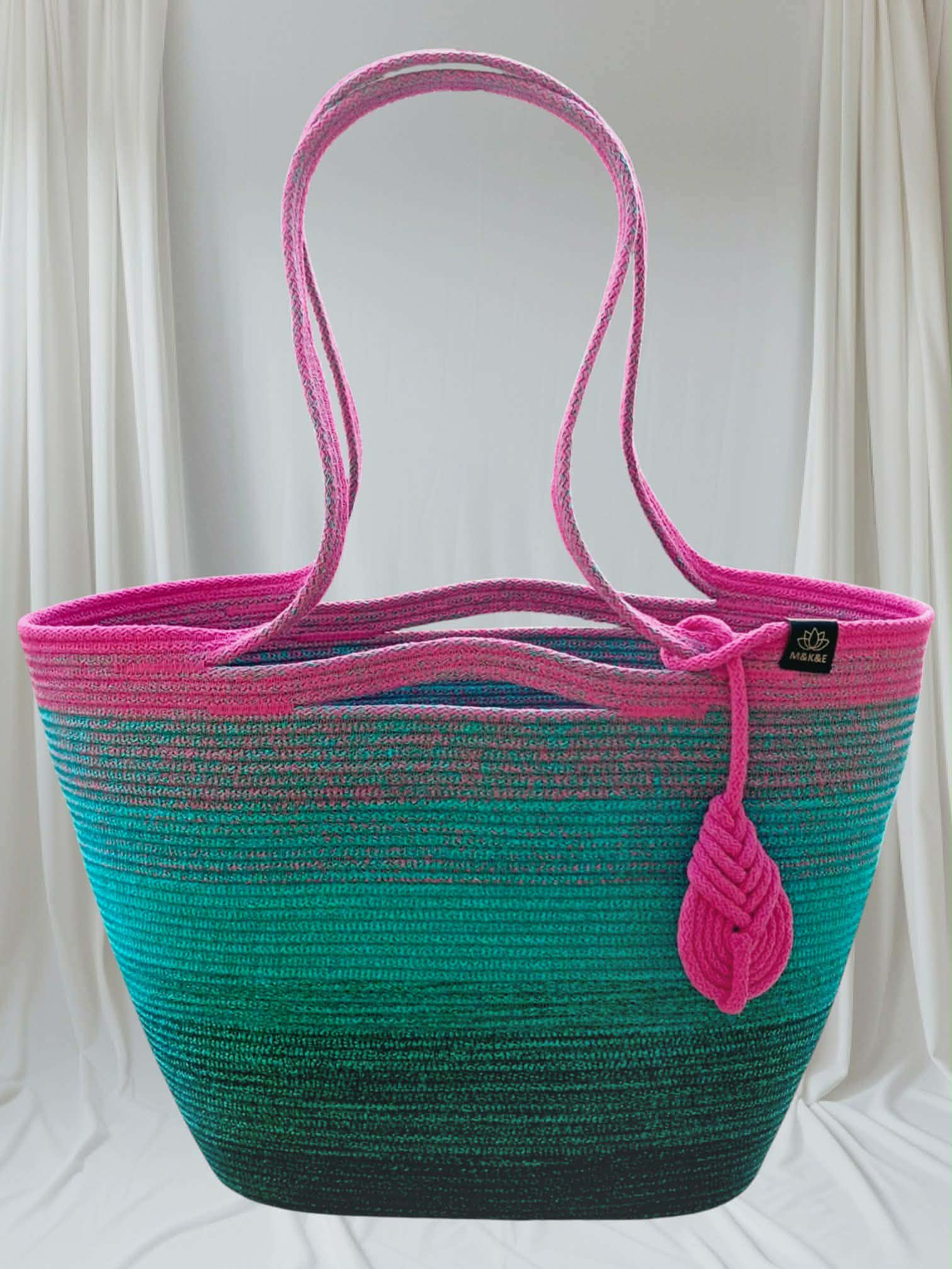 Ręcznie szyte wyroby ze sznurka