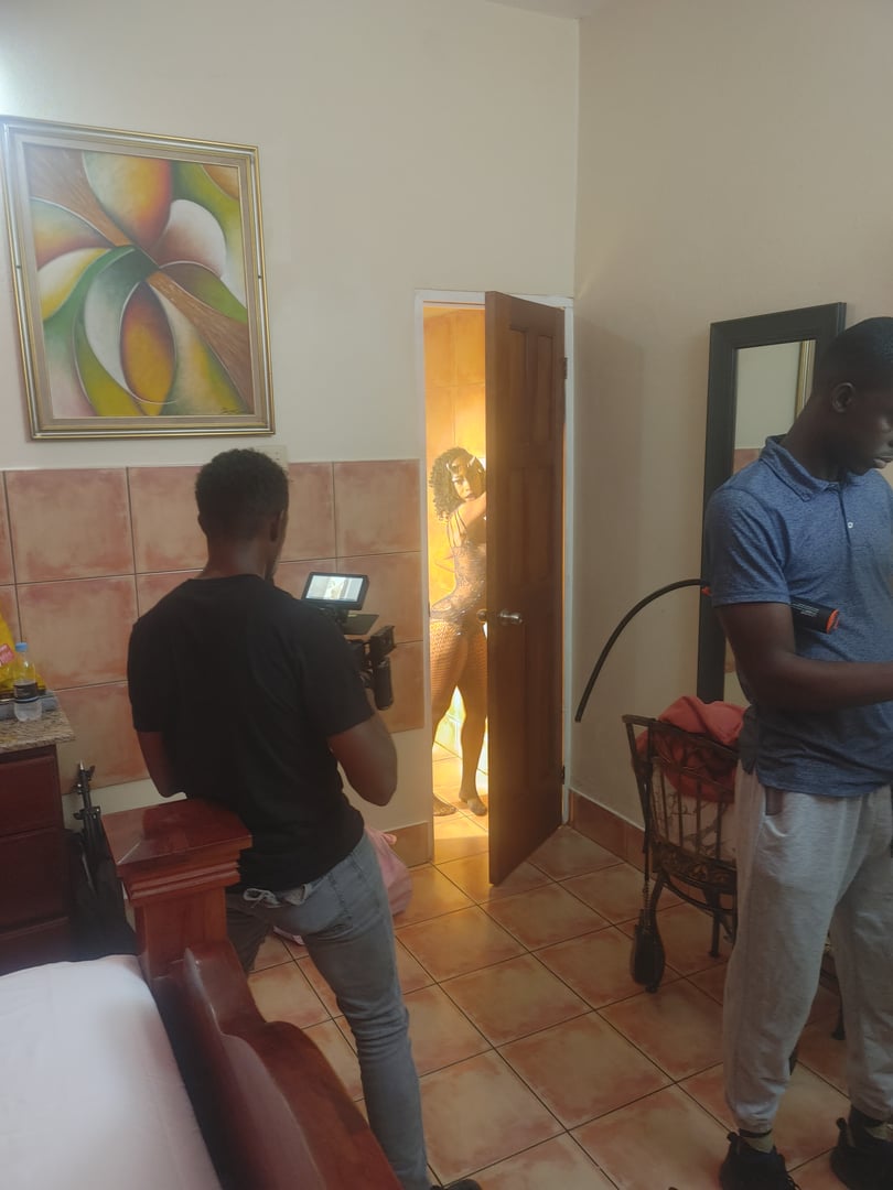 Woah Nelly Behind The Scenes - Studio Session