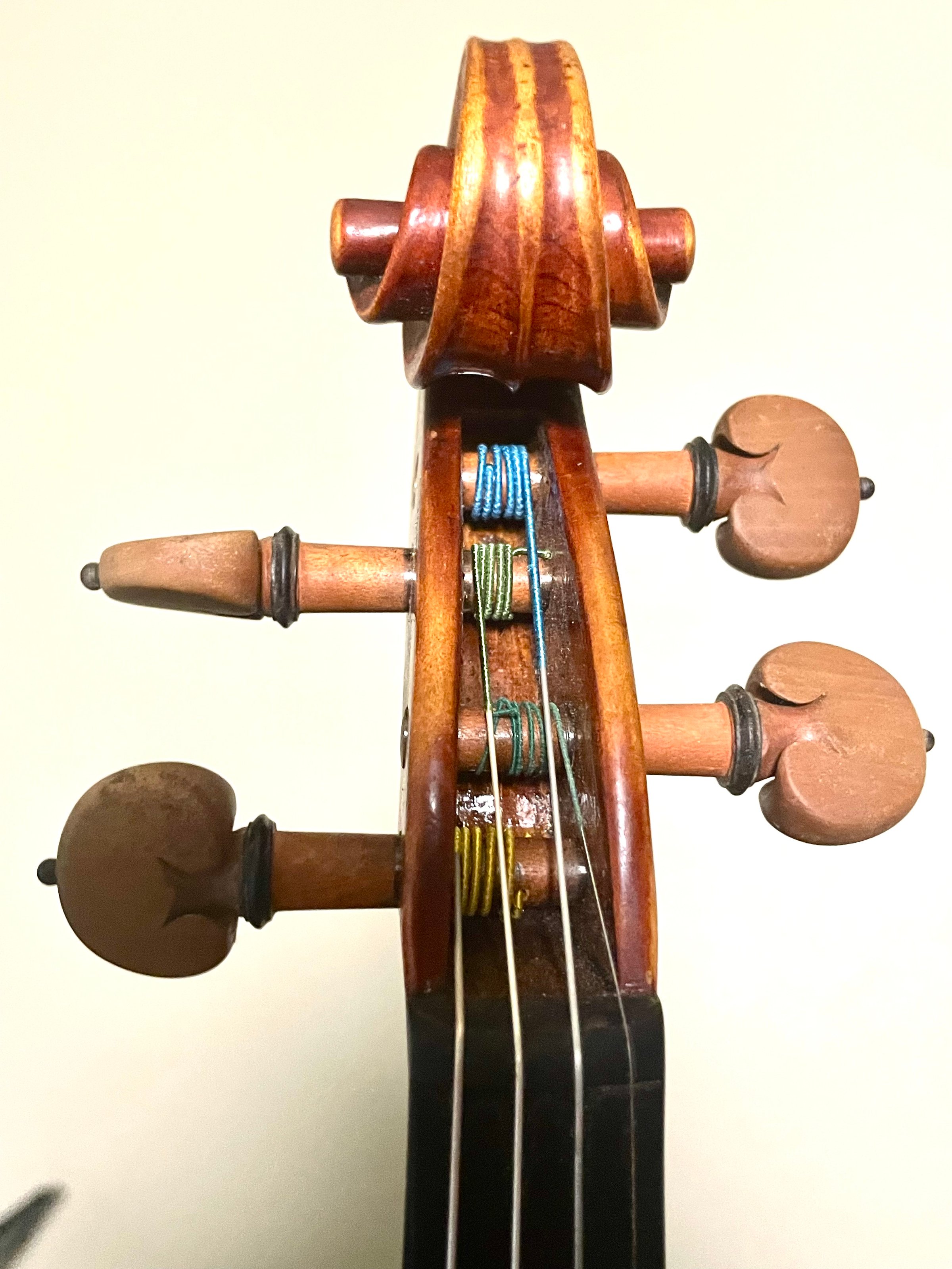 Evan Whipple teaching violin