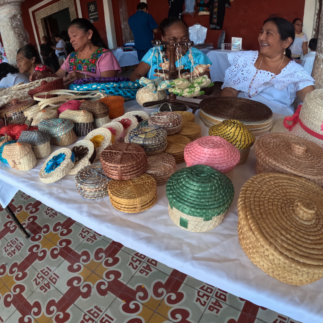 Artesanías con henequén - productos elaborados con fibra natural de henequén, oro verde de Yucatán