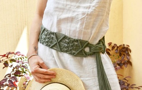 Cinturón artesanal de macramé hecho a mano