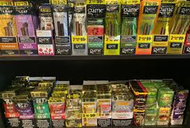 Rolling papers and wraps display