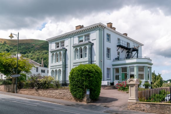 Complete FootCare clinic exterior