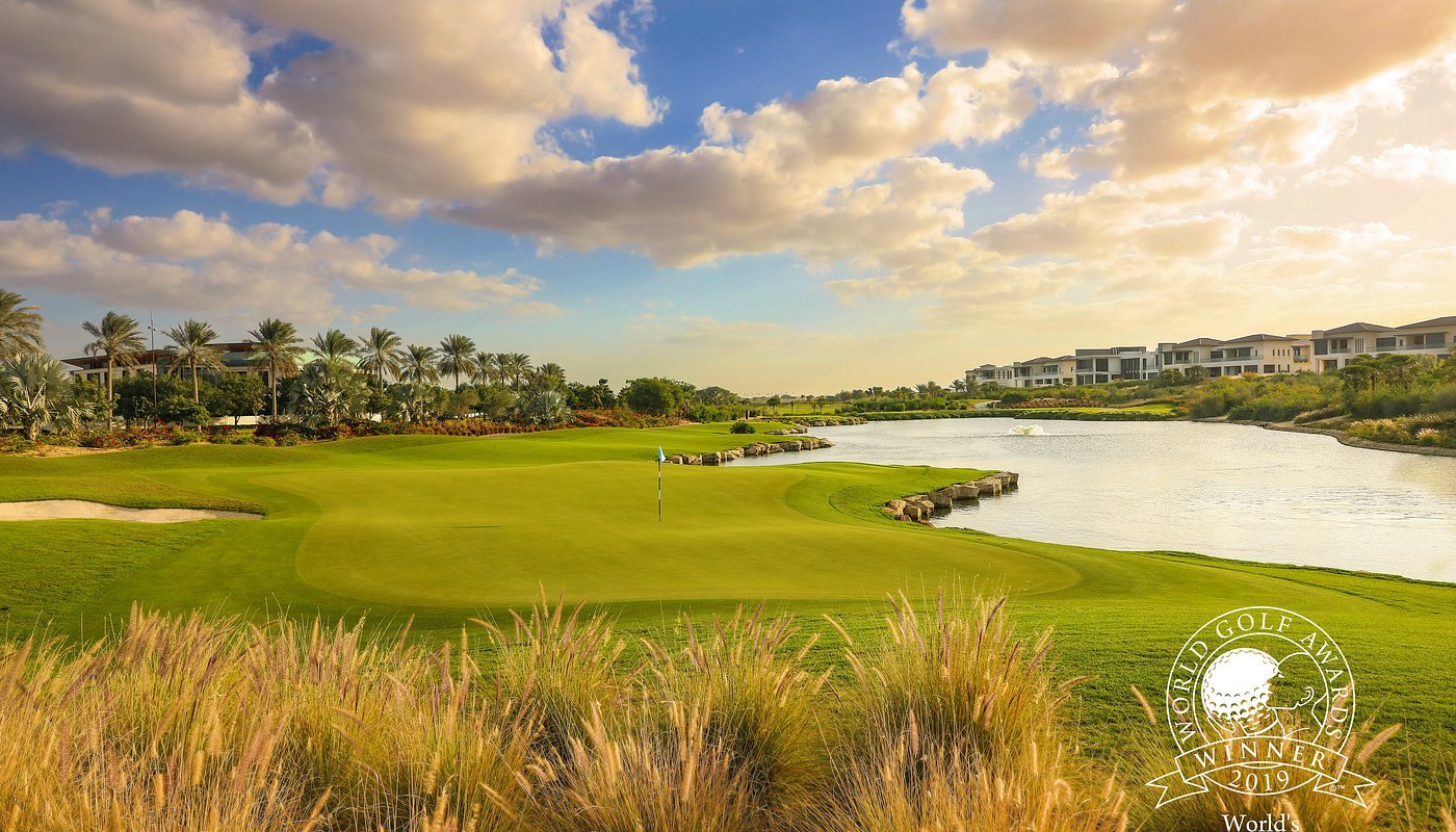 The breathtaking par hole at Dubai Hills Golf Club