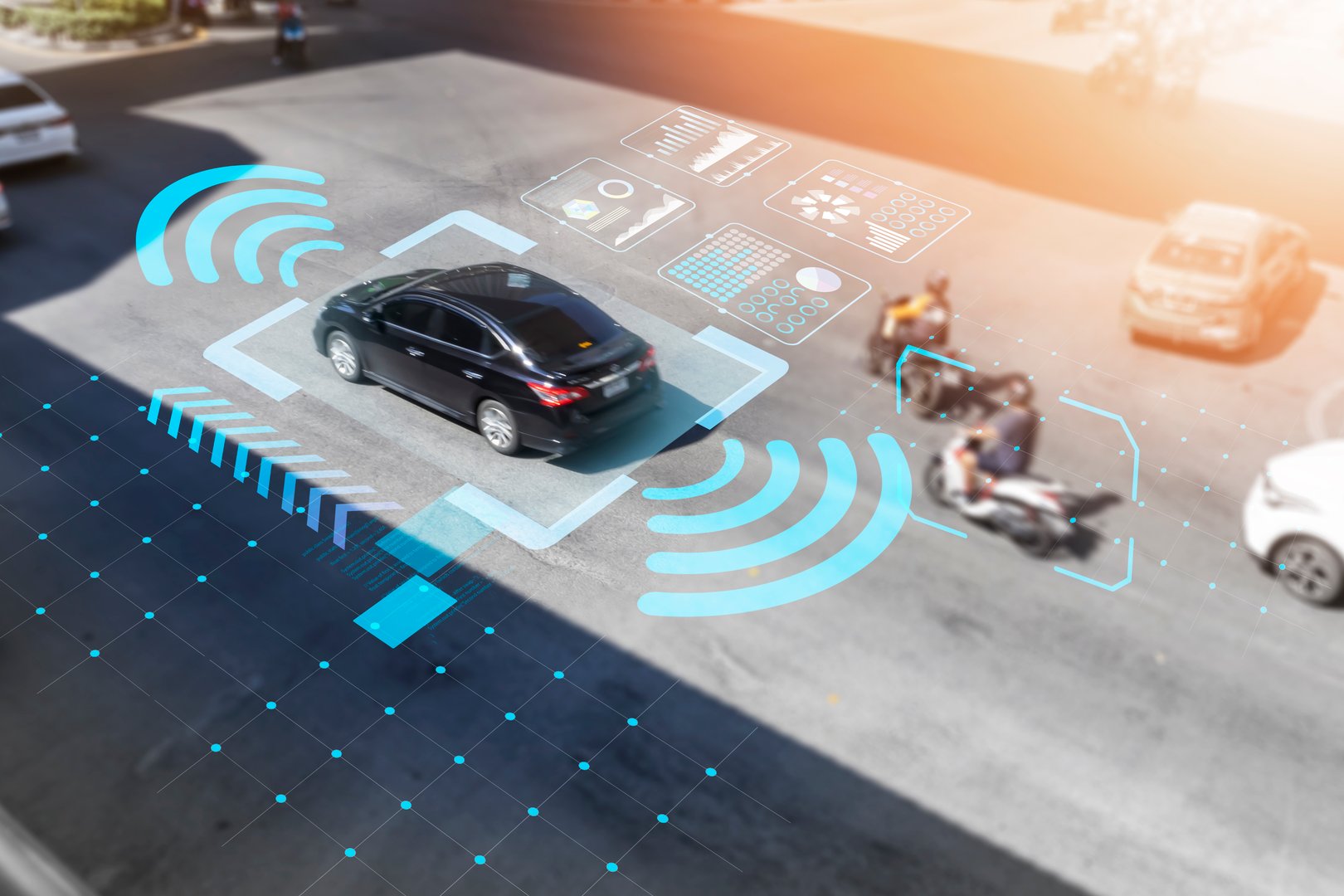 Operating a communication and detection system for driving safety alerts