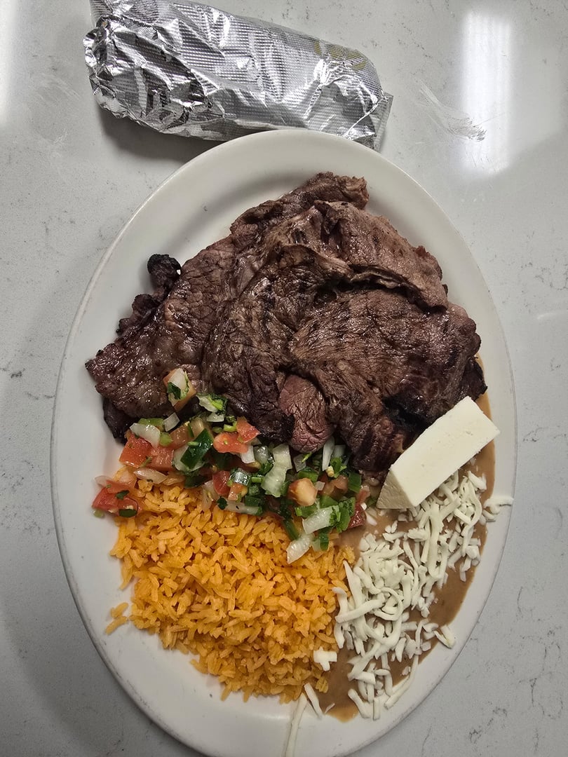 La Latina grocery store