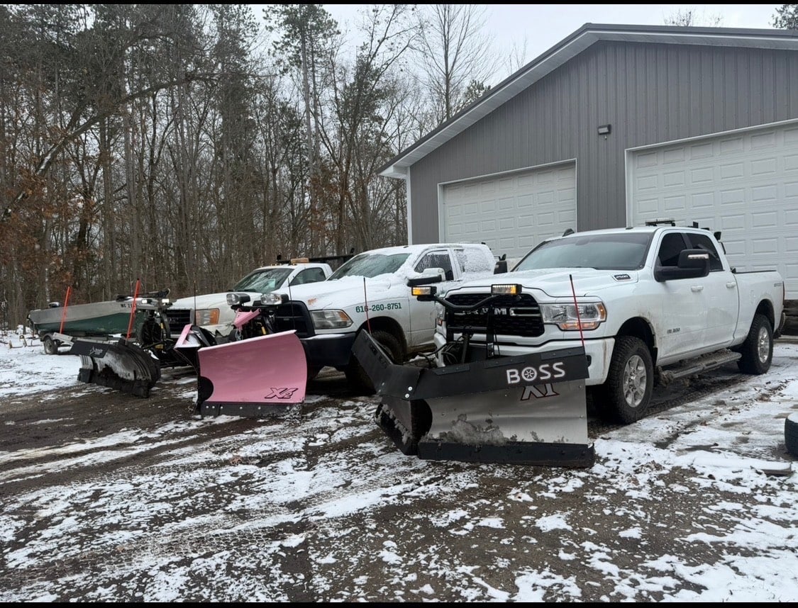 Zdubs Mowing snow and ice management services