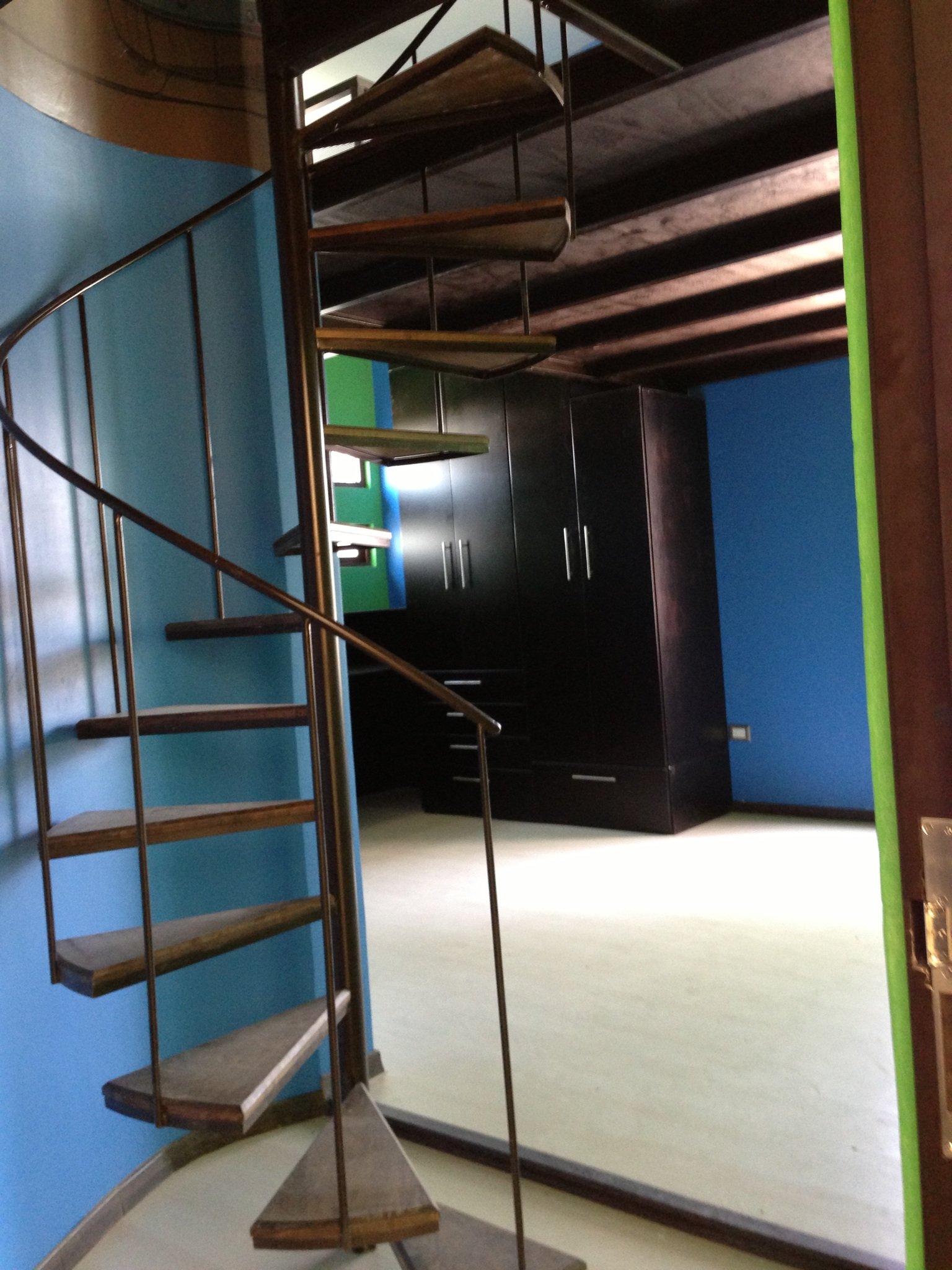 Escaleras LAGarte - Escalera de Hierro con Detalles Decorativos