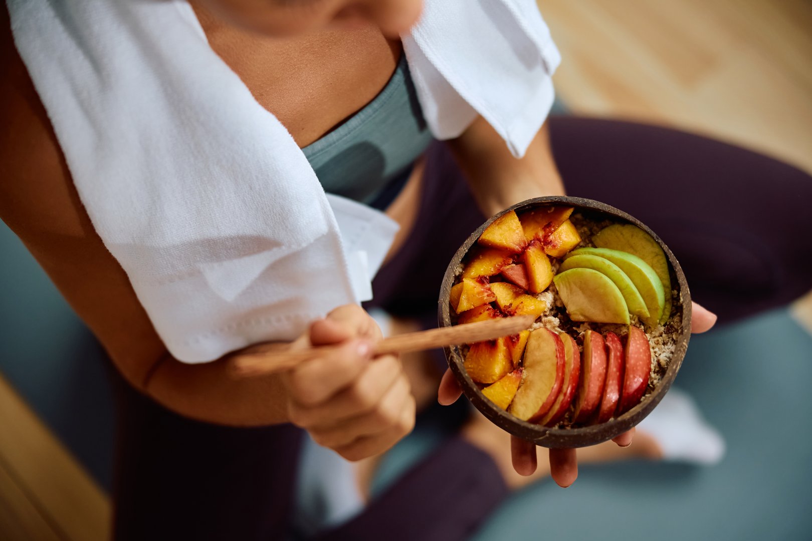 Sugar Free Space marathon training nutrition guide for California athletes over 40 featuring healthy sports nutrition