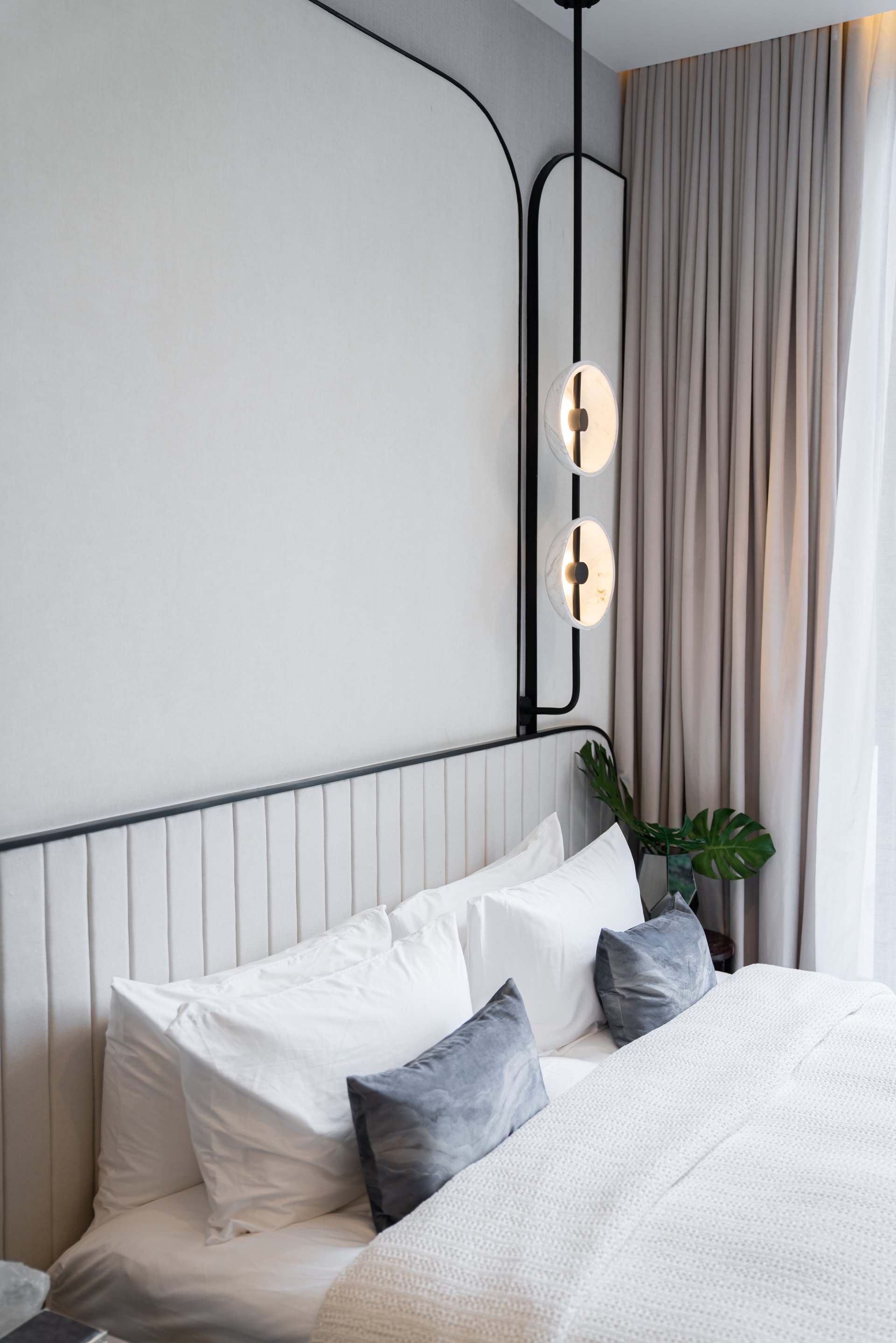 Elegant wallcovering interior