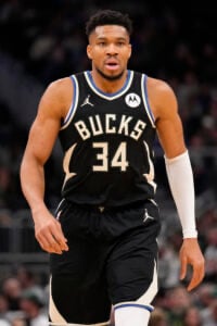 Giannis Antetokounmpo Milwaukee Bucks