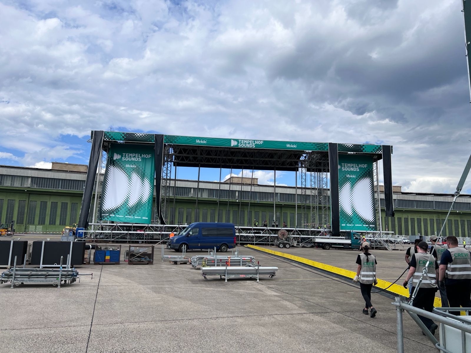 Tempelhofer Rocksommer Event