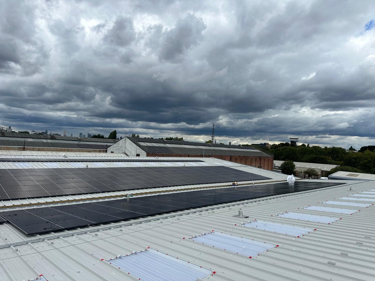 Kalsi Group facility roofing and solar installation project