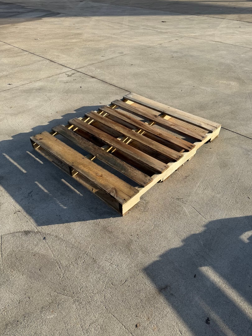 New 48x40 runner pallets
