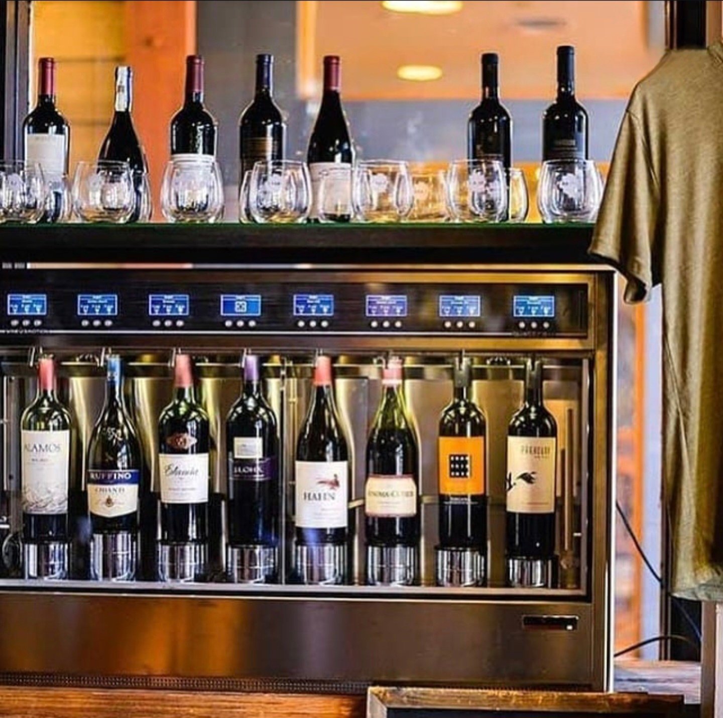 Dispensador WineEmotion para eventos corporativos