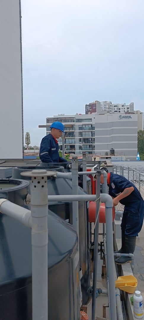 Limpieza y desinfección de cisternas