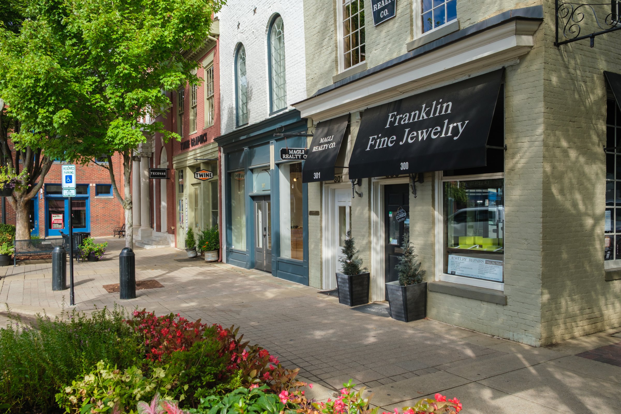 Franklin, Tennessee USA - August 11, 2025: Cityscape scene with retail shops in the historic downtown district of this popular small town near Nashville