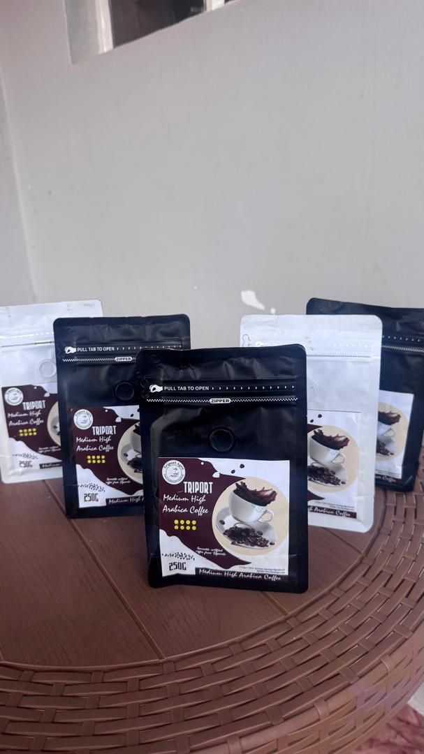 Triport Medium-High Arabica Coffee Beans in beige packaging
