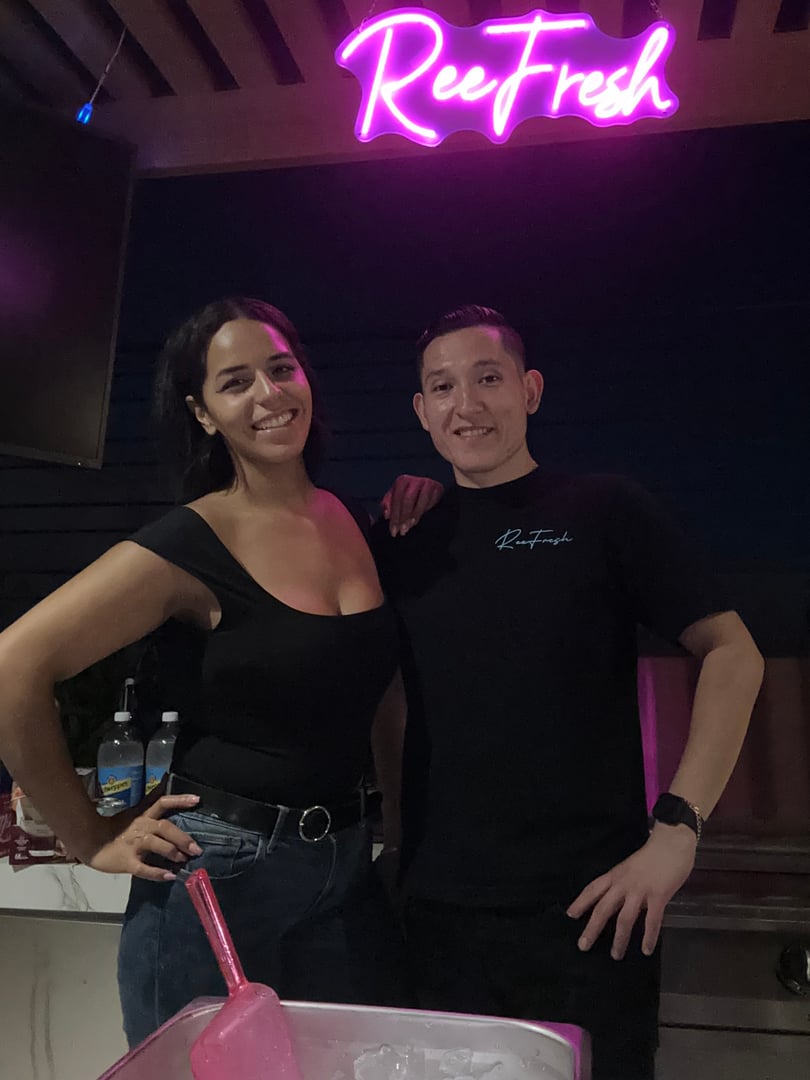 Professional bartenders at ReeFresh Mobile Bar