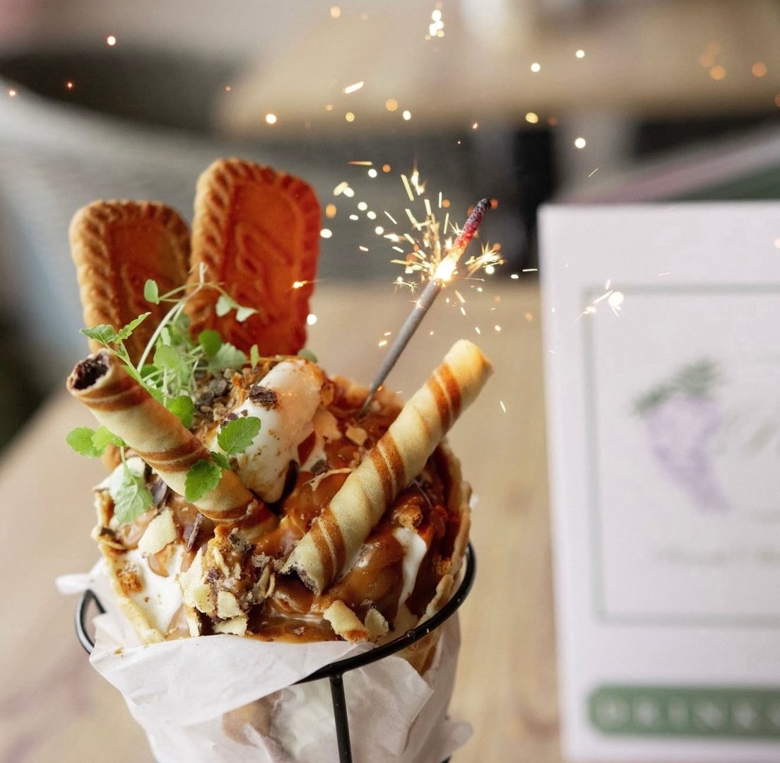 Pergola Wine Bar bar area and seating