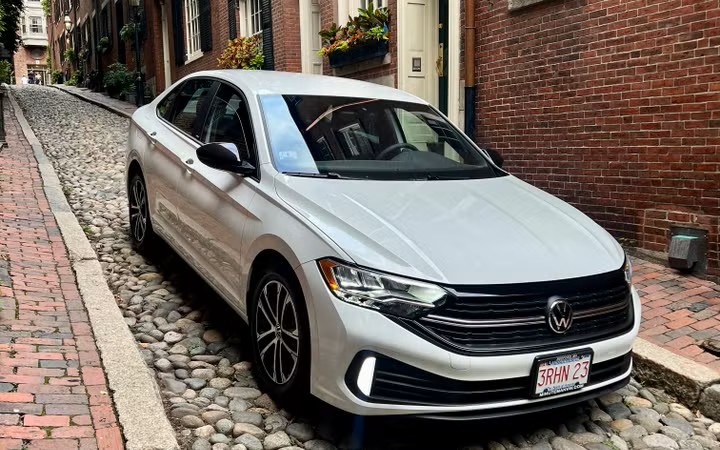 Volkswagen Jetta sedan - white