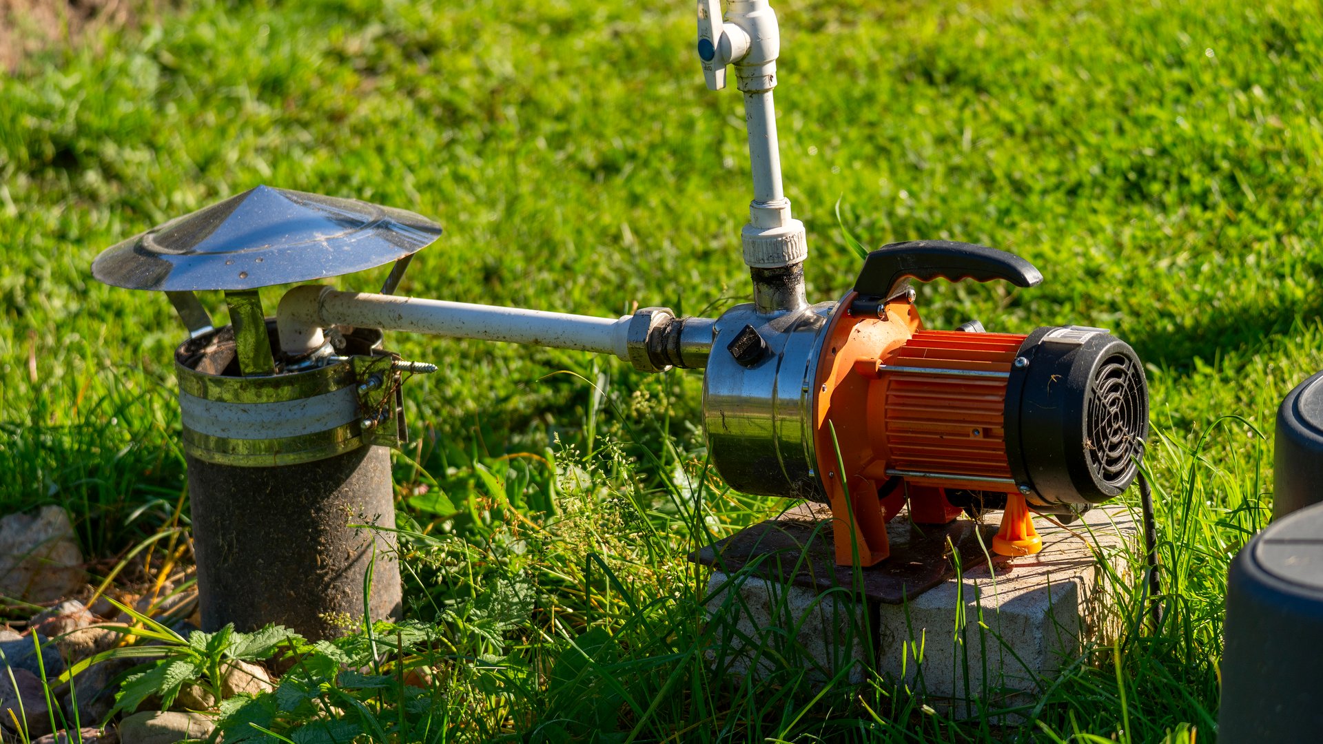 Well and pump electric groundwater extraction