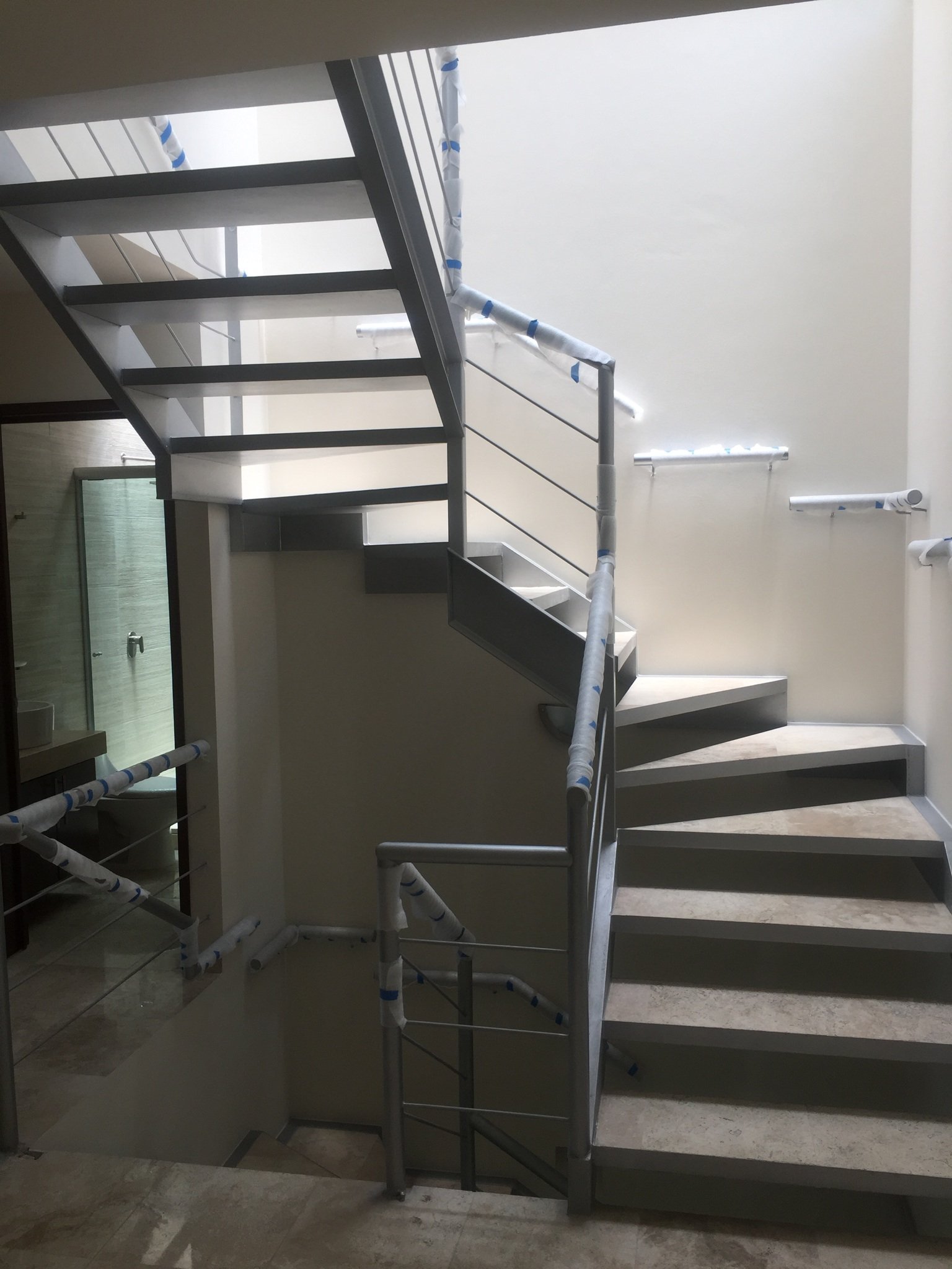 Escaleras LAGarte - Escalera de Hierro Forjado Contemporánea