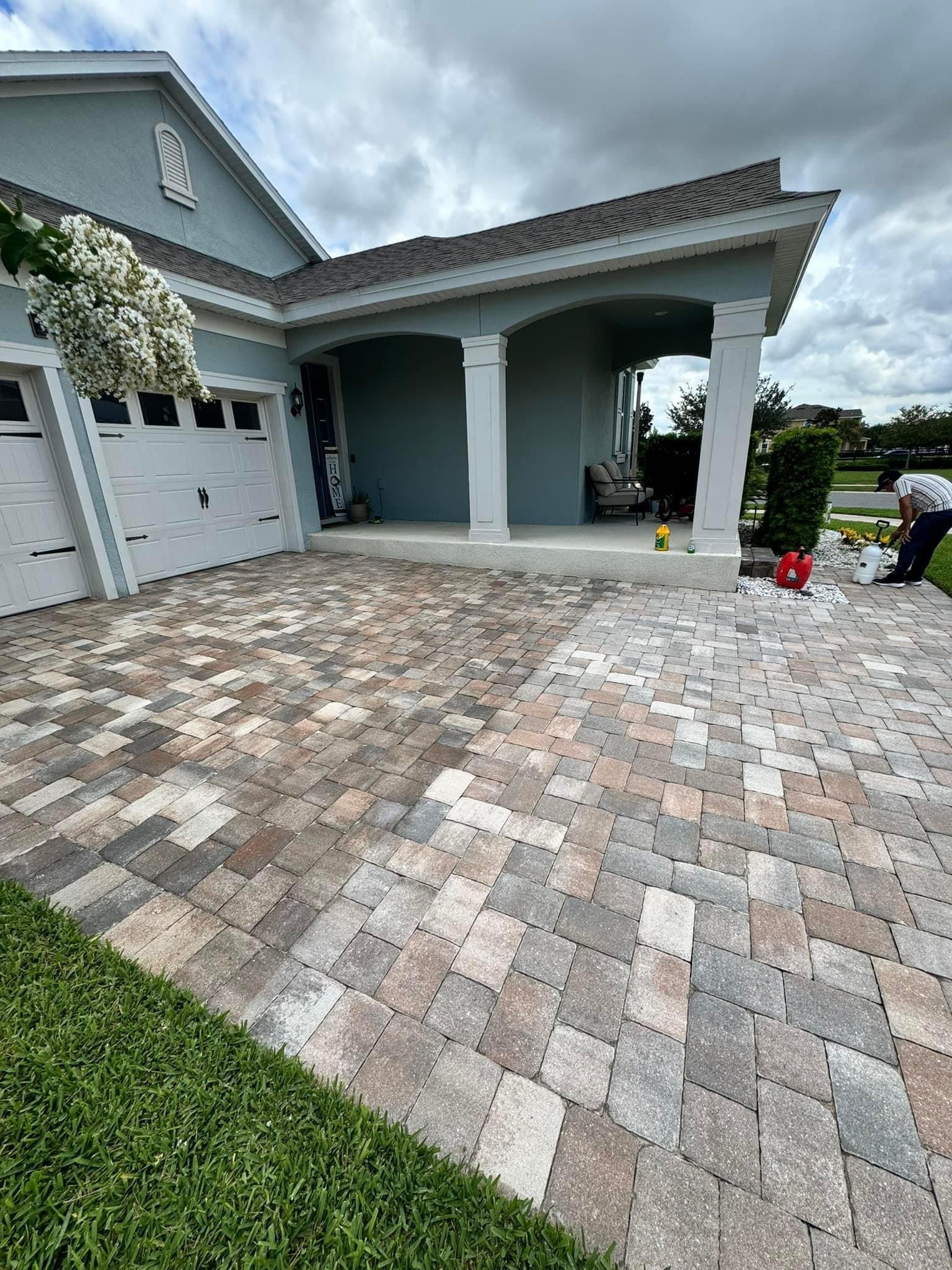 Pavers sealing before and after comparison