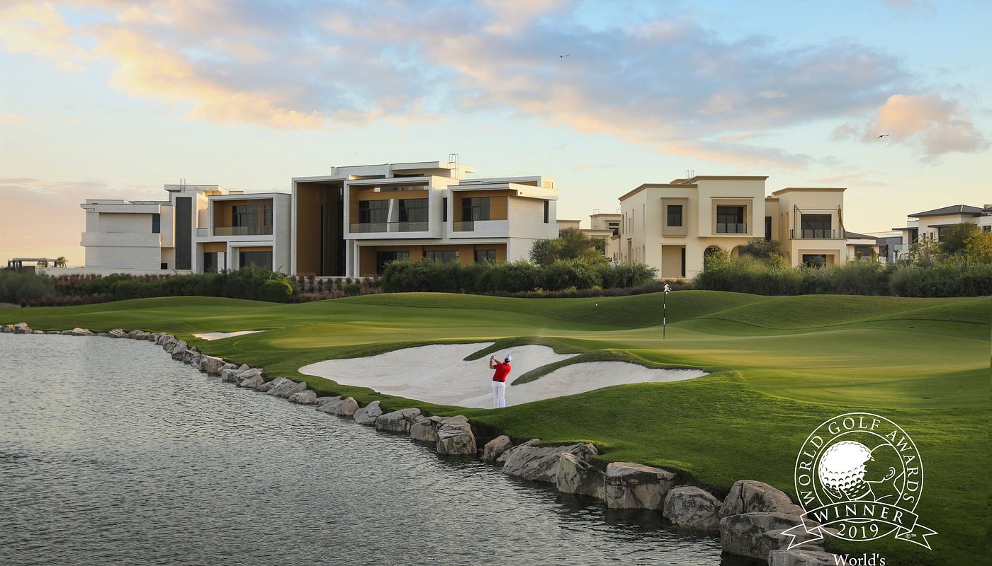 Golfing views at Dubai Hills Golf Club