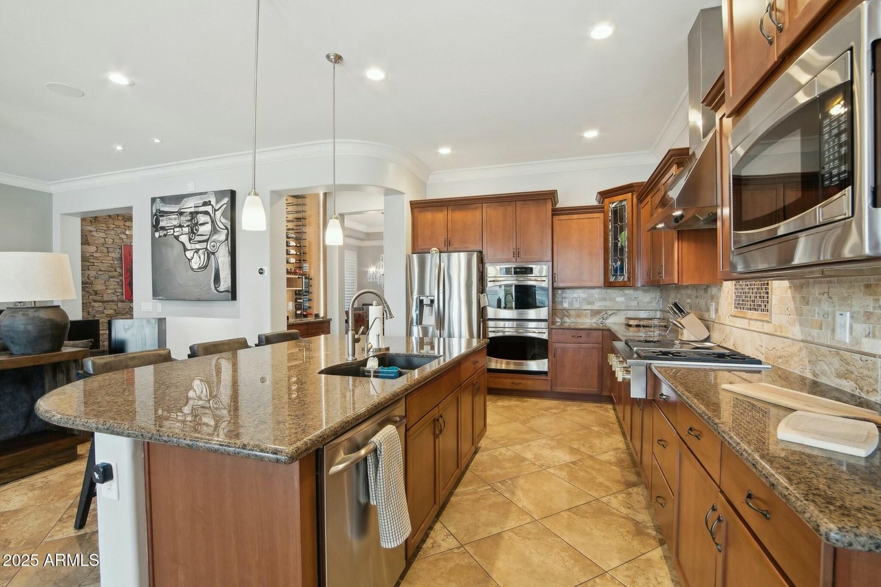 House in Goodyear, Arizona - Photo 4