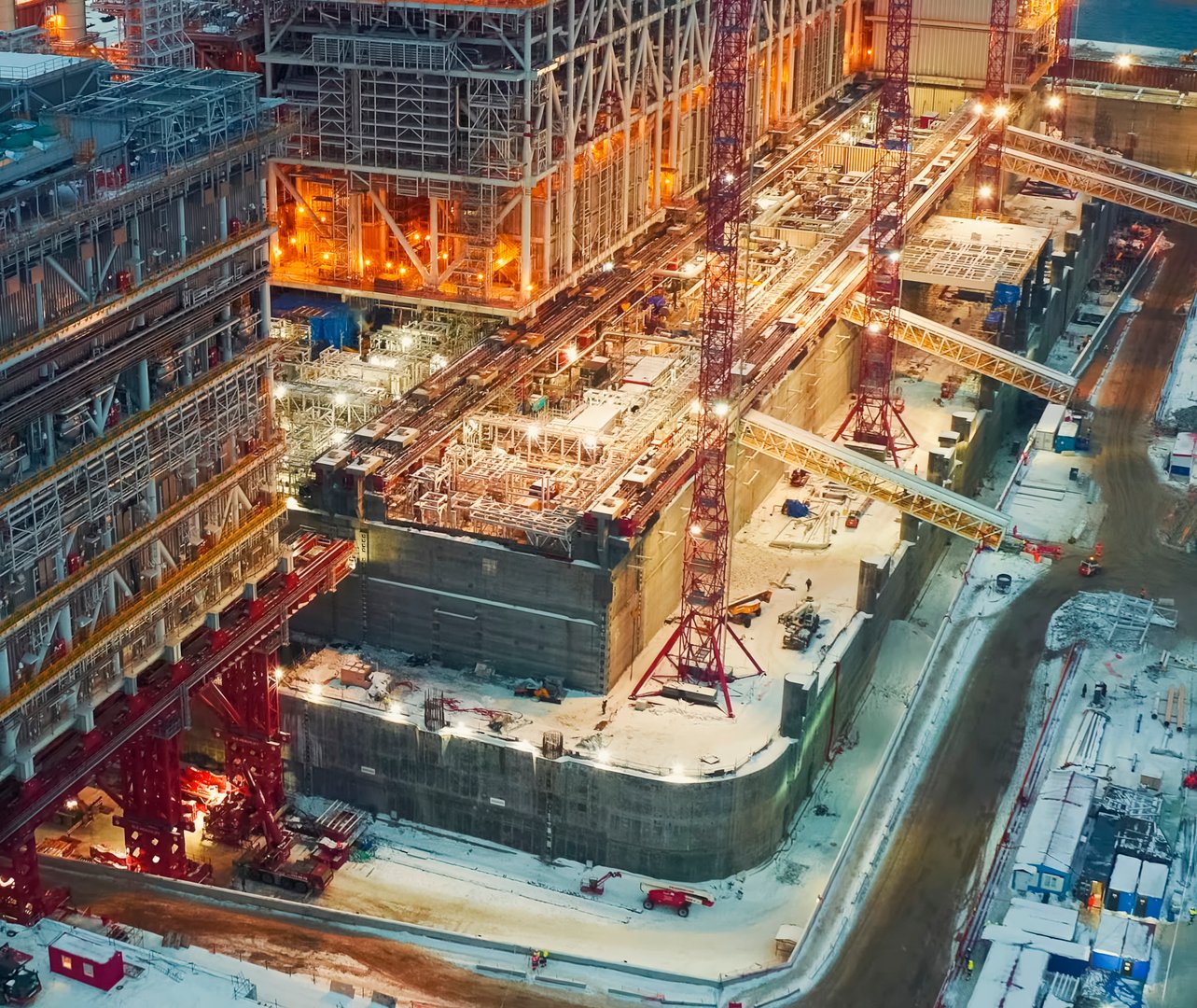 Construction of modules for a liquefied natural gas plant.