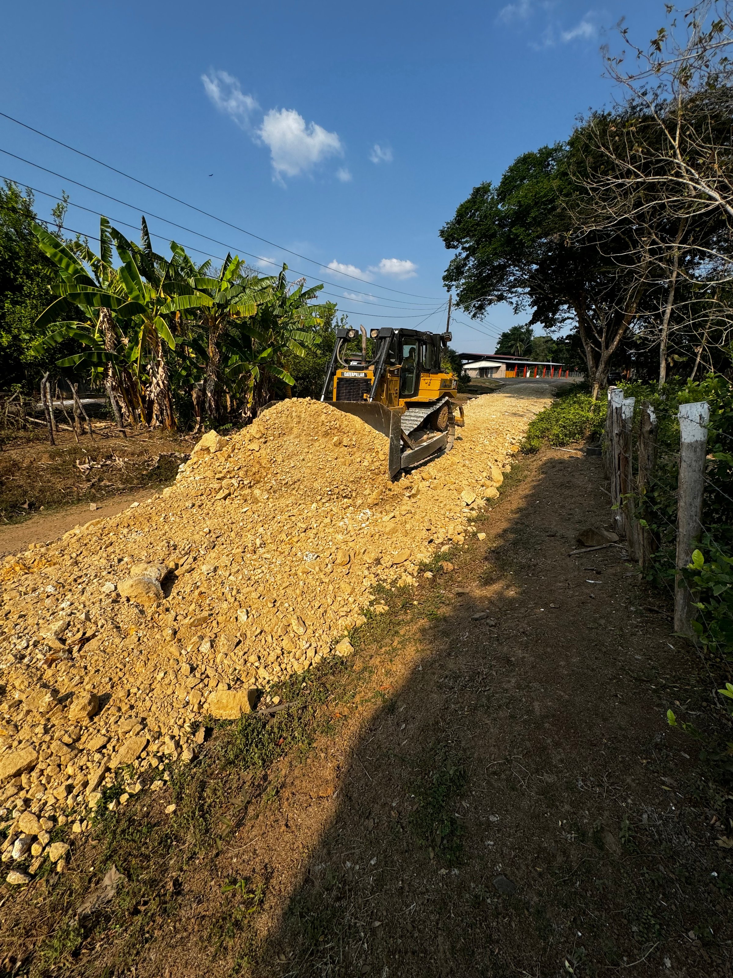 Trabajos de mantenimiento vial IDCCSA